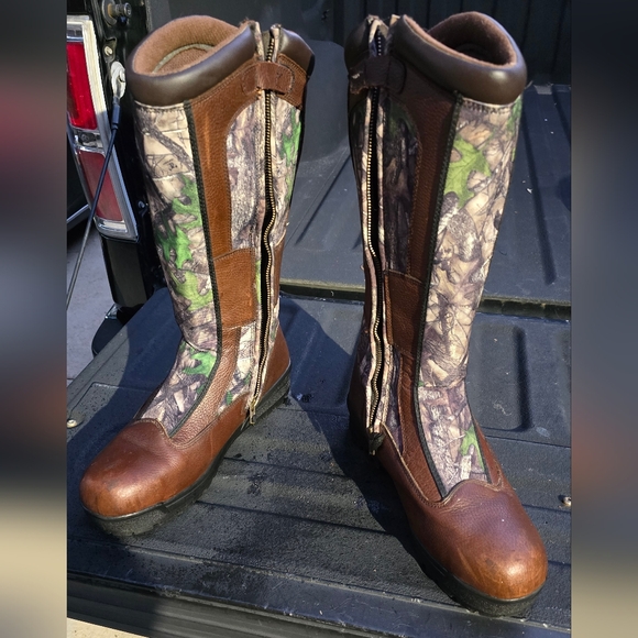 Red Head Hunting Boots - Picture 2 of 9